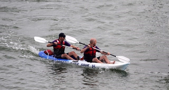 Clipper Race 2015-2016: parade on Han River - ảnh 1